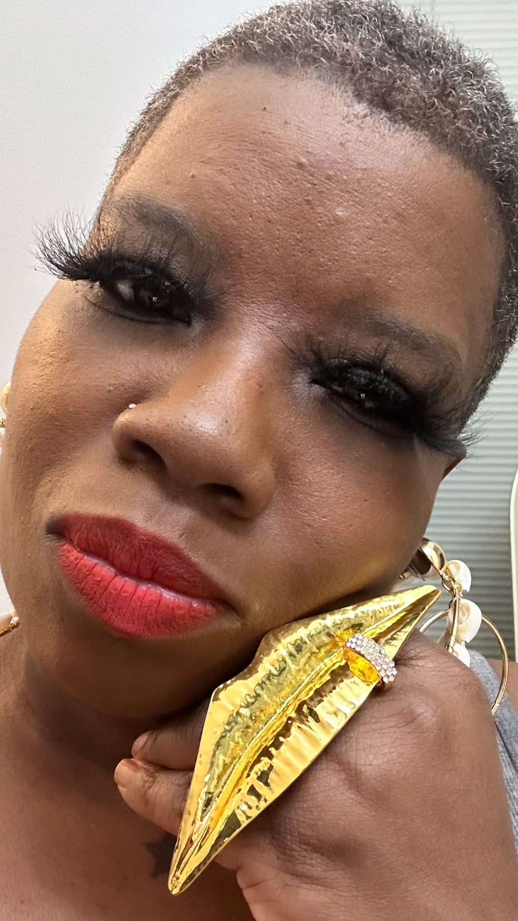 LIPS FINGER RING